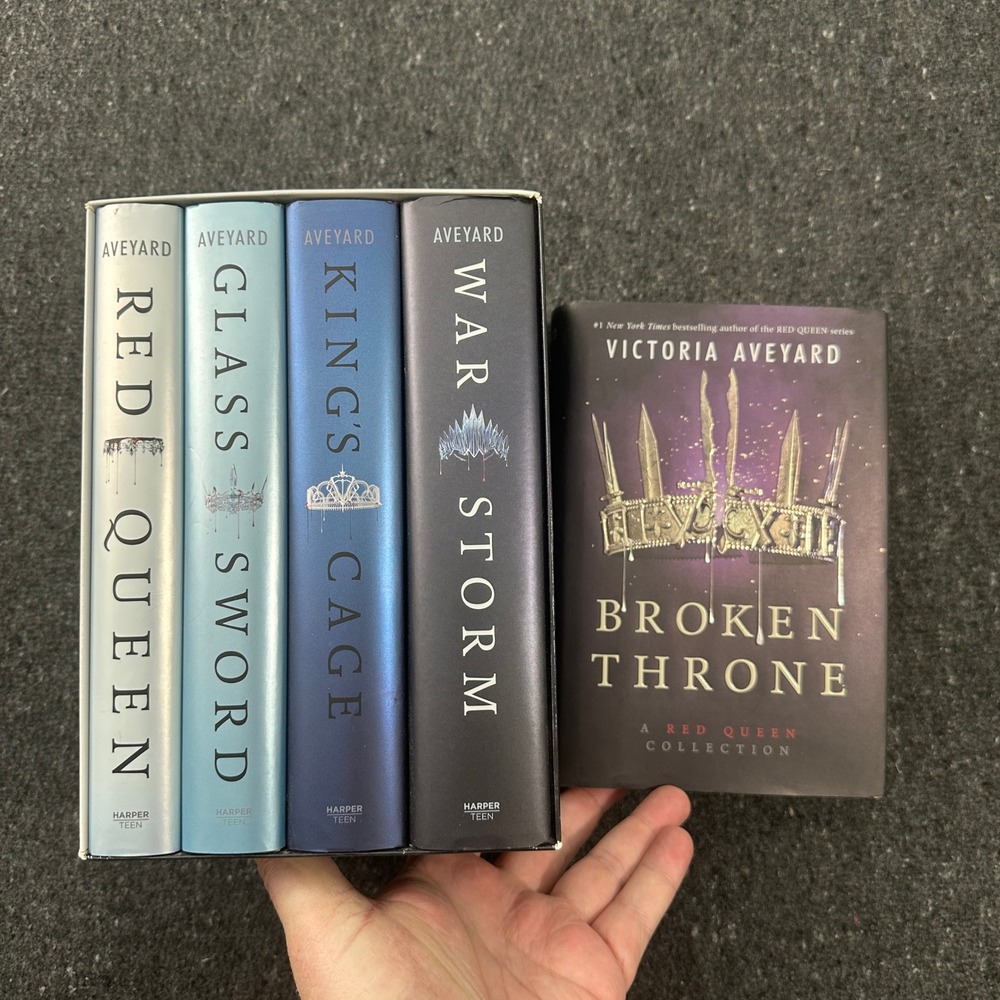 Victoria Aveyard Red Queen Series Book Set Unisex OS Multi-Color YA Fantasy